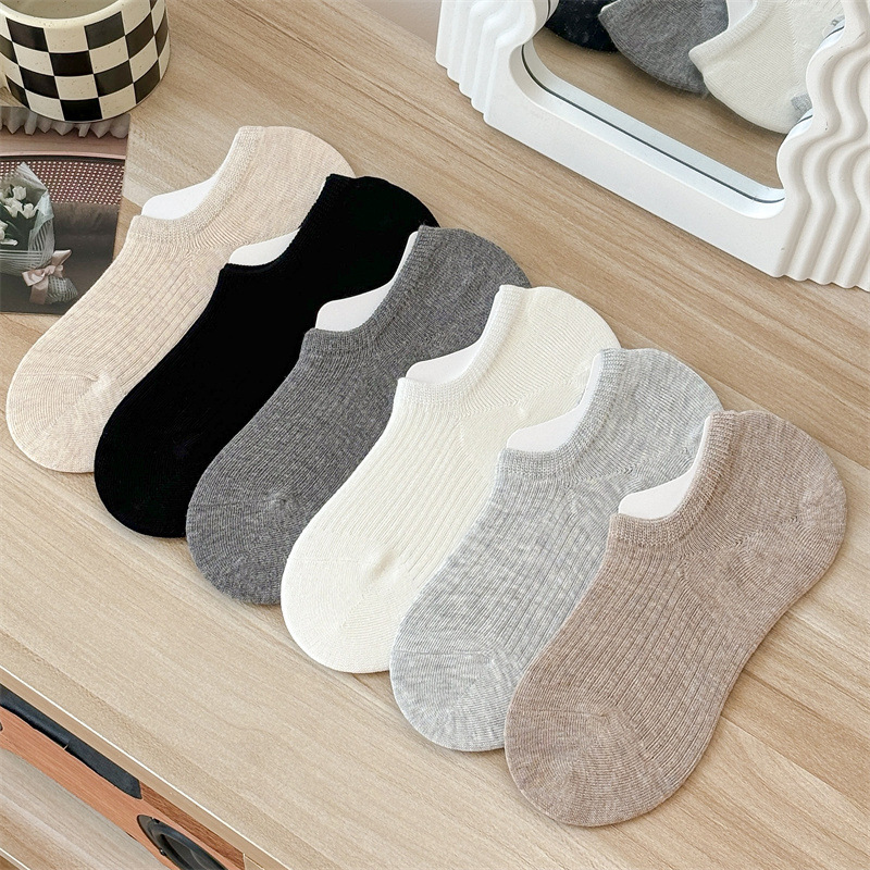 Invisible Socks Women's Loafers Shallow Mouth Non-slip Silicone Summer Single-layer Shoes Short Socks Solid Color Non-falling Heel Boat Socks Anti-falling