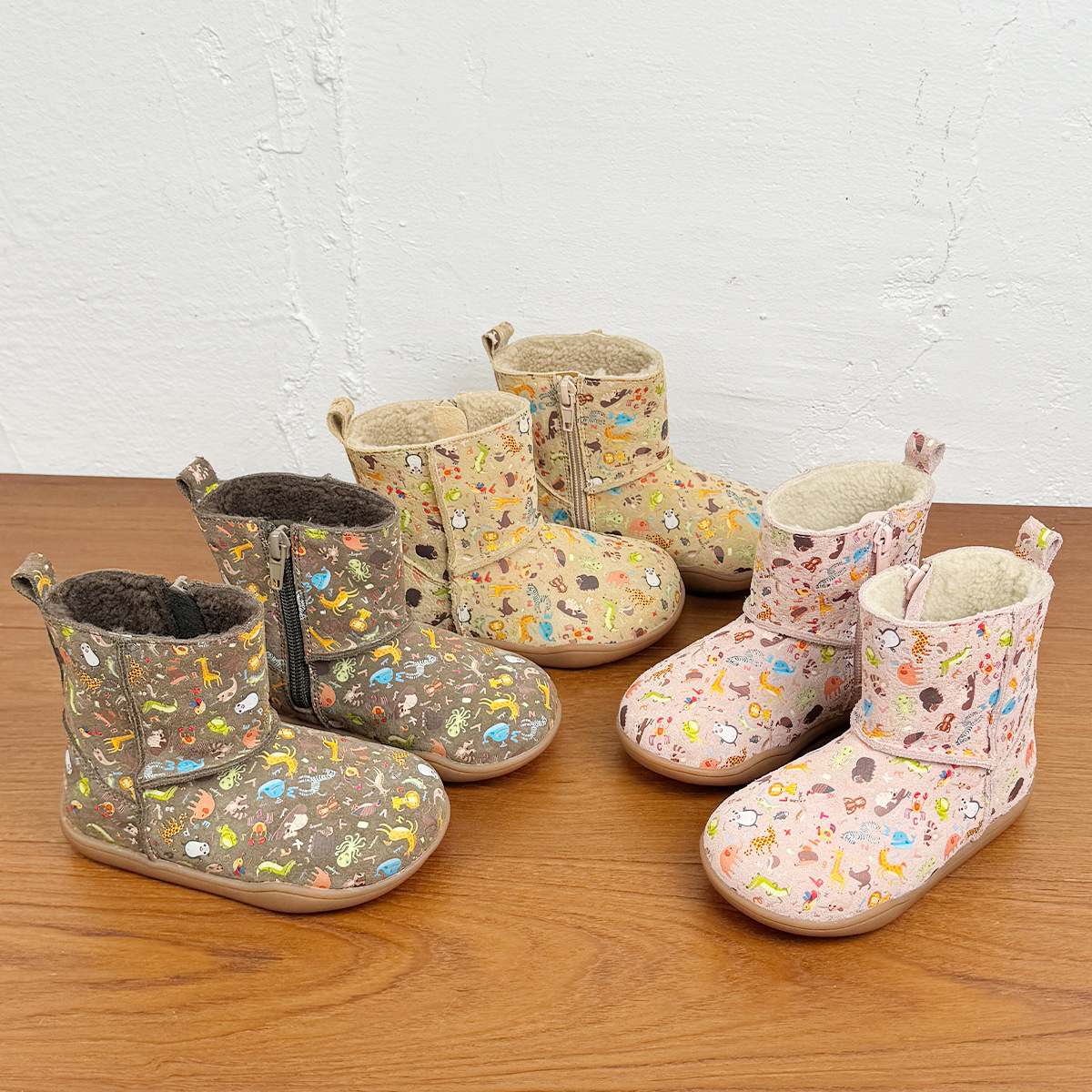 Children's Soft-soled Leather Boots Winter New Arrival Boots Girls fleece-lined Leather Martin Boots Baby Boots Animal Boots Winter