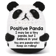 成品热销毛线手工钩织熊猫抱卡玩偶摆件Panda可爱正能量送人礼物
