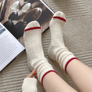 ����Ь�־��m��Ů��Ͳ�m�ﶬ��Ӻ���ϵ�͹���ɫ�Ѷ��m���LͲ�m��