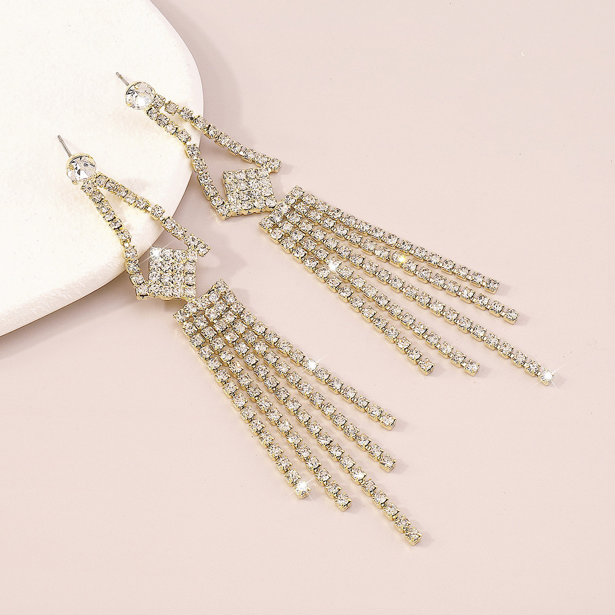 Fashion Geometric Metal Tassel Rhinestone Drop Earrings display picture 6