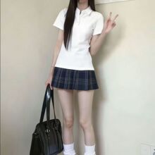 ��ɫ�ļ���ҎPolo�I�������³����r�аٴ���|���sͨ�ڶ���T��Ů
