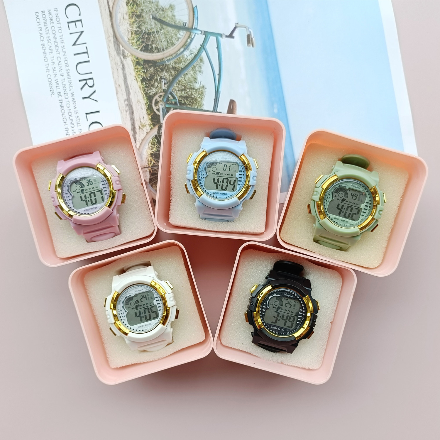 Manufacturer's New Children's Electronic Watch for Boys and Girls, Students Only Watch the Time, Multifunctional Luminous Sports Watch Wholesale