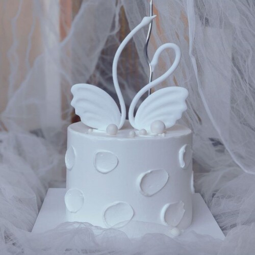 Chinese Valentine's Day cake decoration soft glue white swan and black swan ornaments couple confession birthday party plug-in