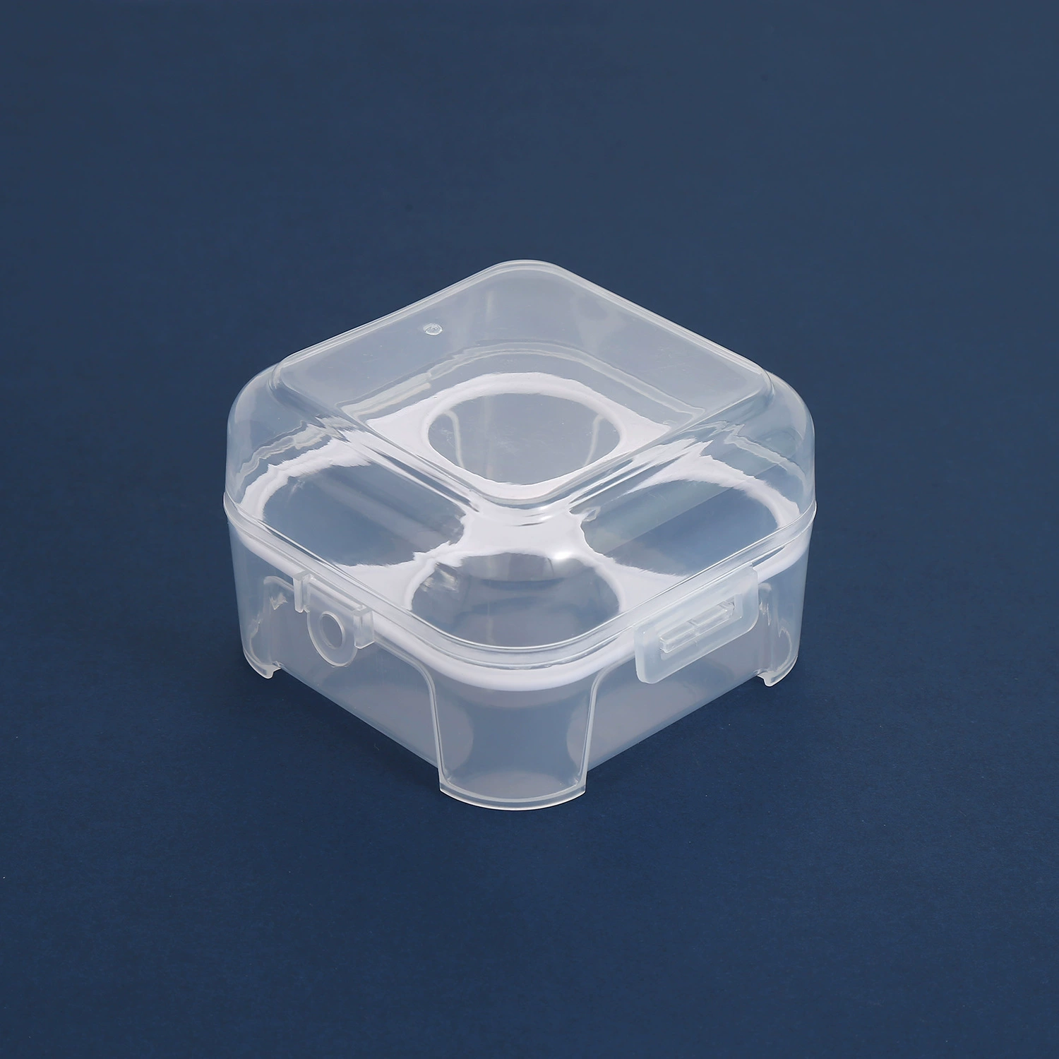 Plastic cosmetic sponge, storage box, 4 pieces