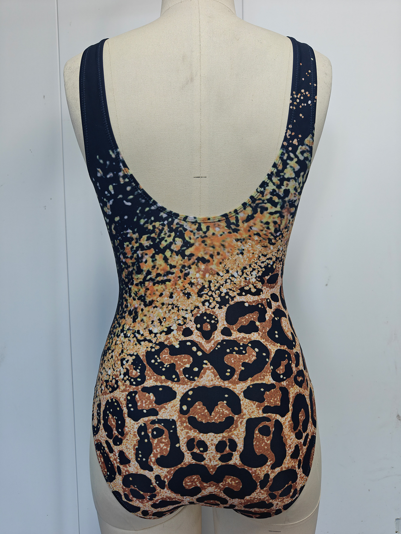 Damen Badeanzug Einteiler Mit Leopardenmuster Und U-ausschnitt_voghion.com
