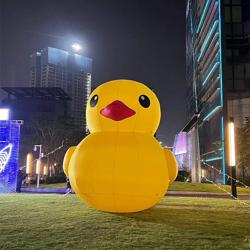 充气水上大黄鸭气模大型鸭子10米网红水上充气卡通气模设备