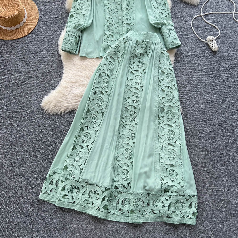 Elegante completo da donna in stile corte, composto da due pezzi, camicetta a maniche lunghe con bordi in pizzo e gonna a vita alta. Versatile tavolozza di colori._voghion.com