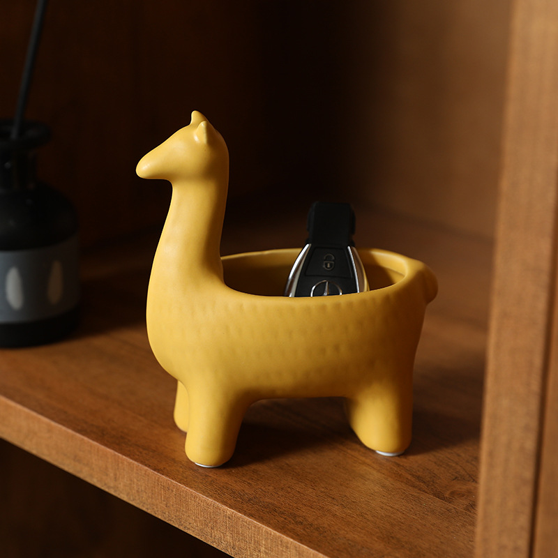 Decoración de cerámica de alpaca creativa y linda, sala de estar, entrada a la puerta, almacenamiento, tanque de almacenamiento, gabinete de vino, entrada, decoración de mesa