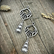 欧美潮流几何金属个性耳坠 跨境创意简约合金金属雕刻工艺长耳环