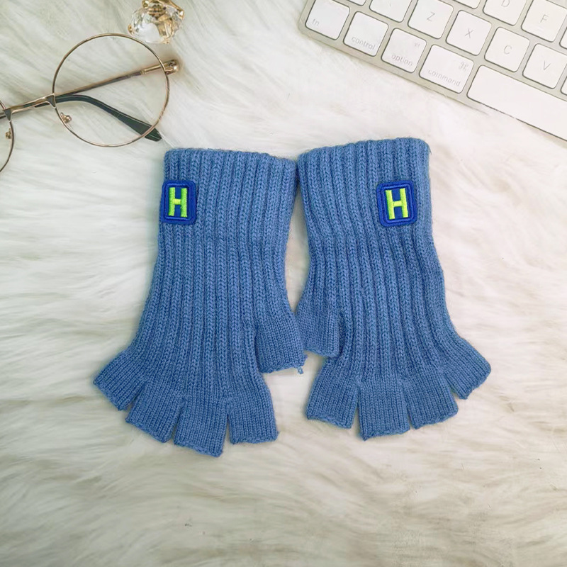 Guantes de otoño e invierno de los hombres de punto caliente a prueba de frío medio dedo aprendizaje montar ocio al aire libre simple moda coreano versátil estudiante