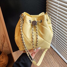 �n��С���L���朗l������ˮͰ����Ů��2026���¿�r�Іμ�б���
