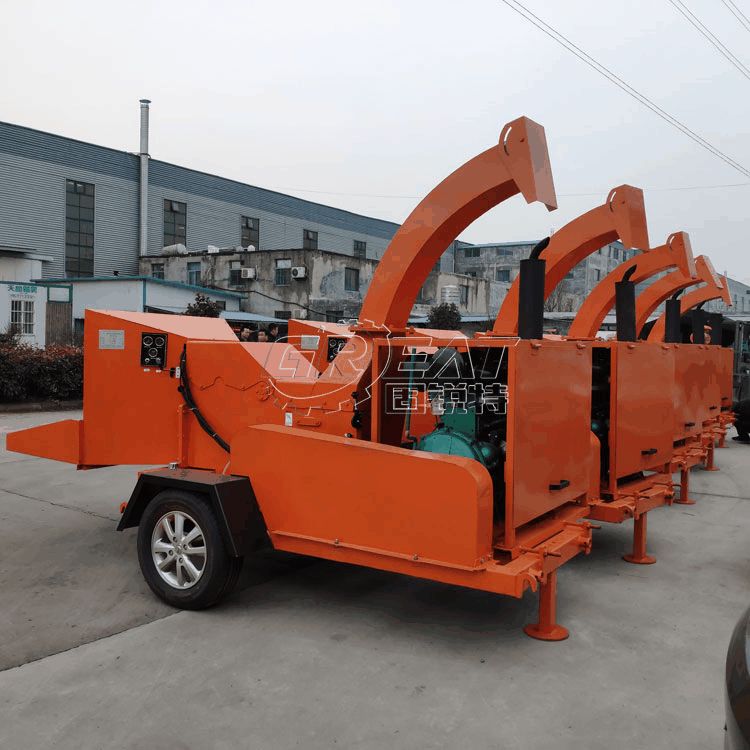 树枝树干粉碎机 大型移动碎木机 柴油动力果木破碎机