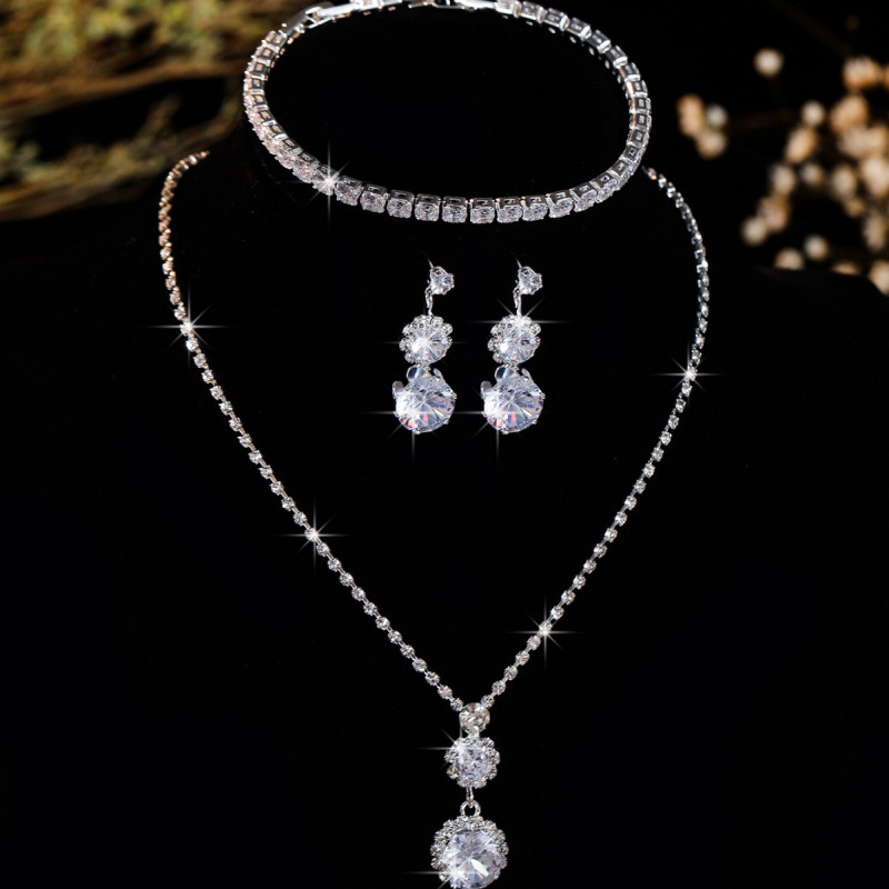 bruidsset driedelige ketting oorbellen grijpketting strass sieraden banket sieradenset_voghion.com