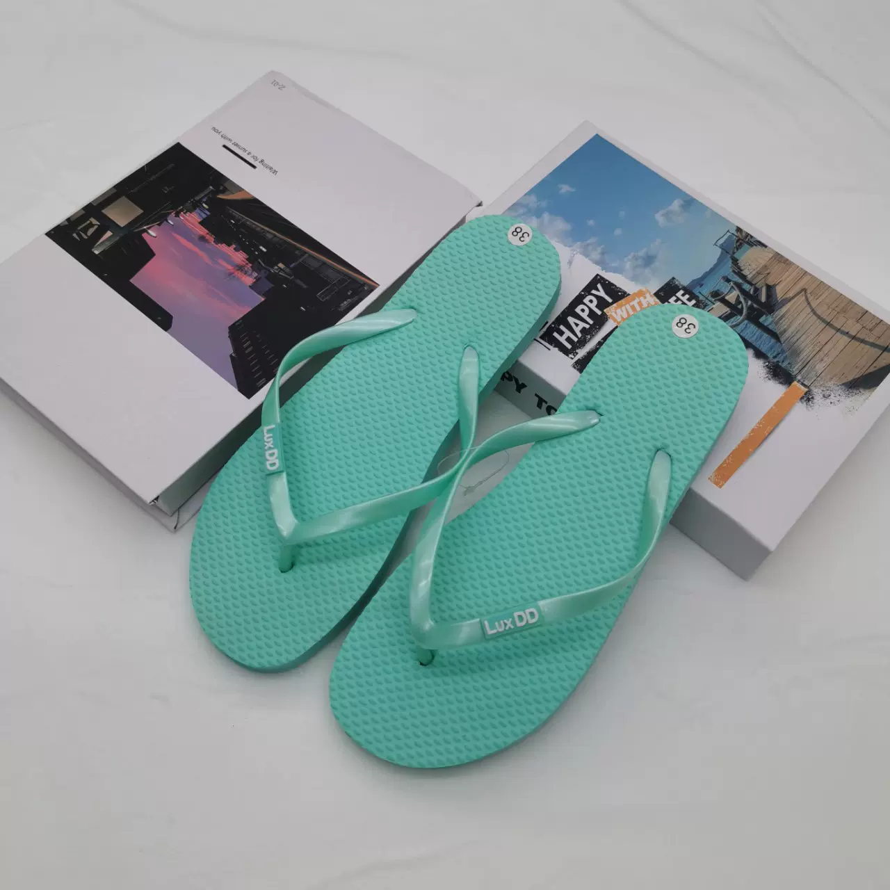 人字拖跨境logo生产 印刷图案颜色女士夹脚鞋 海边防滑沙滩凉拖鞋