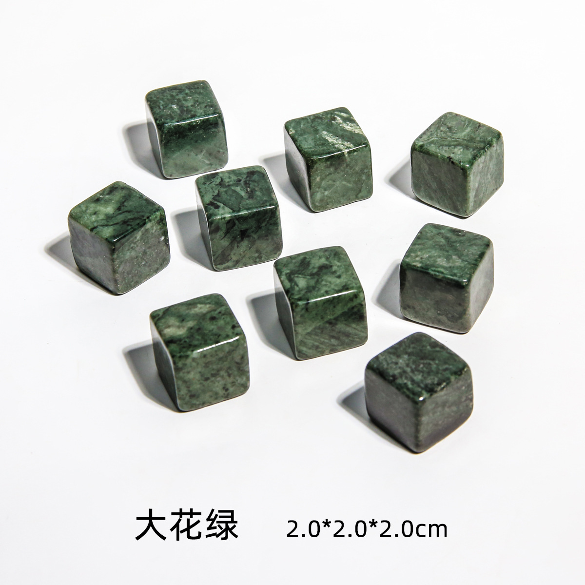 Большой цветок зеленый (яркий)