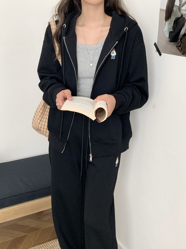 韩国东大门新款连帽卫衣休闲运动装女2025跨境新款时尚简约潮上衣|undefined