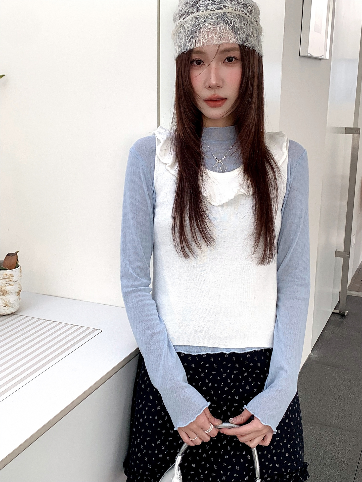 26ye020 milk white vest