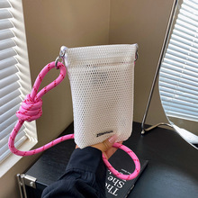 �¿�2026�n��ٴ�С���Ů�p��W���֙C����Ů�μ��б�汳���羳