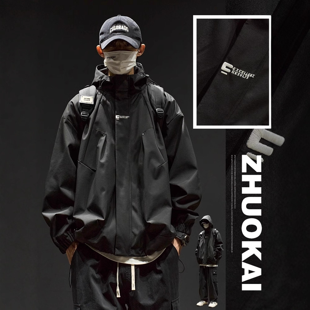 冲锋衣男款外套男生冬装衣服户外防风青少年上衣男士秋季夹克男装