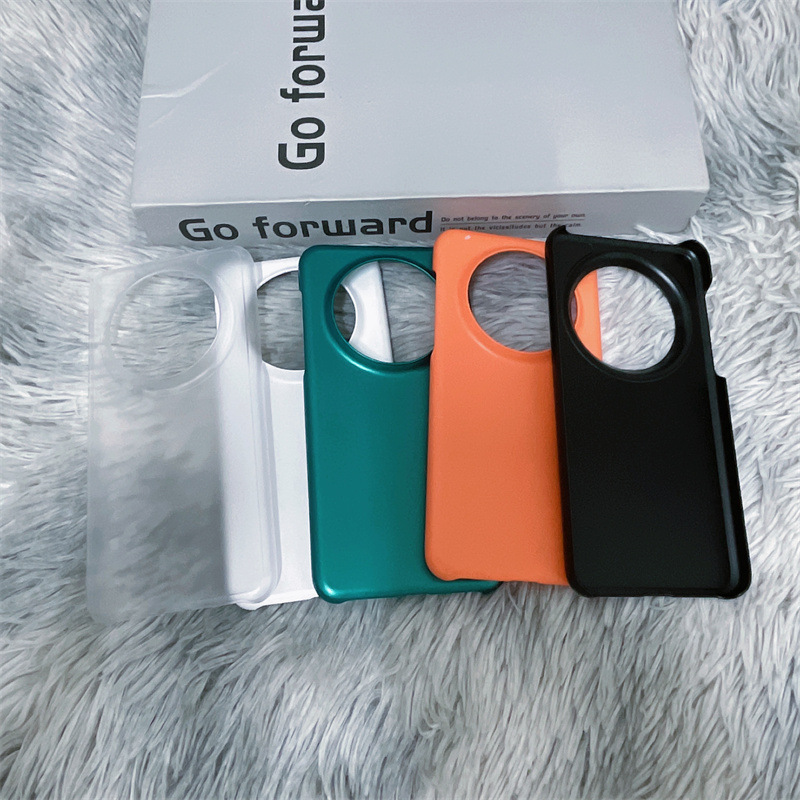 Aplicable a Huawei Mate70Pro semi-paquete de funda de teléfono esmerilada Nova13Pro cubierta protectora anti-caída sin marco superior e inferior