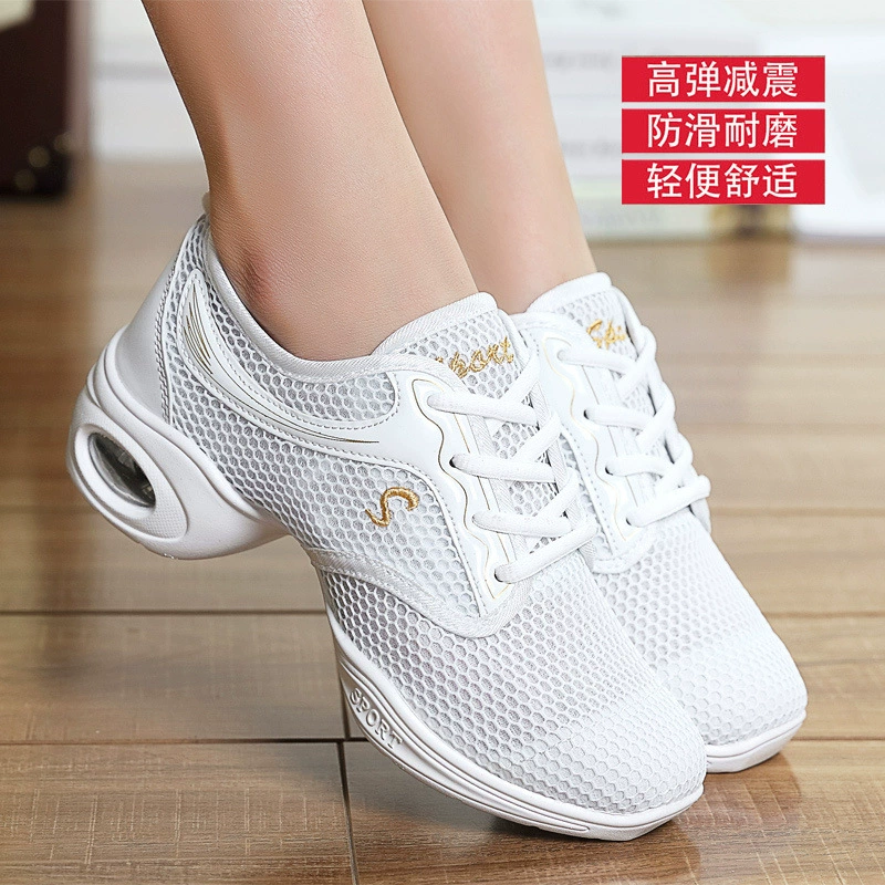 Летняя новая стильная танцевальная обувь, женская обувь для квадратных танцев, танцевальная обувь на среднем каблуке с мягкой подошвой, кроссовки для взрослых, белая женская обувь