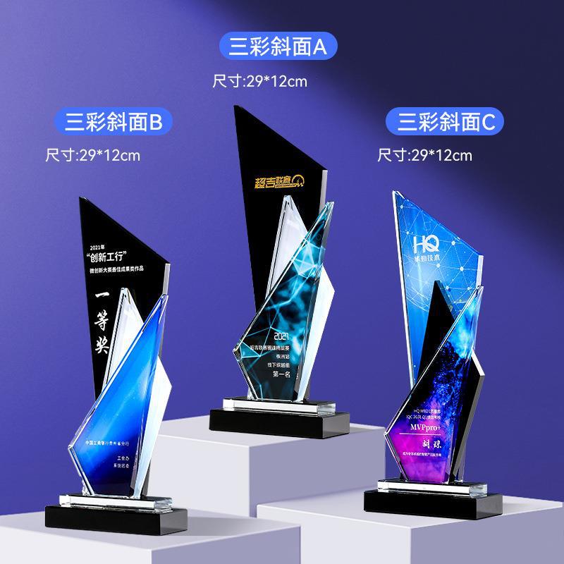 Trofeos de cristal coloridos personalizados metales de alta calidad creativos de resina de pentacos excelentes empleados medalla de grabación ordenada chapado en oro