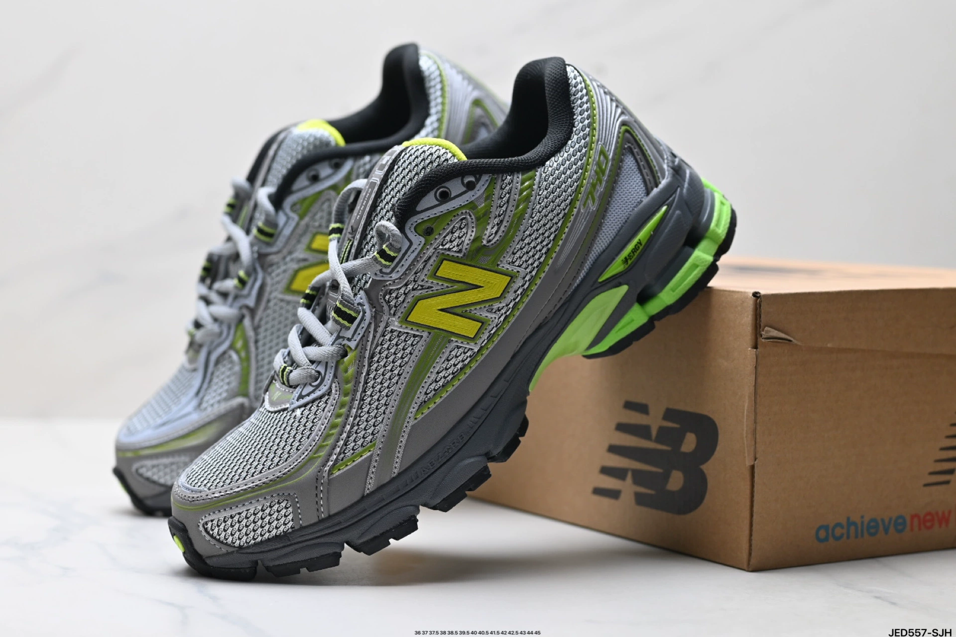 Кроссовки (New Balance) унисекс, сетчатый верх и амортизирующая стелька, EU 36–45