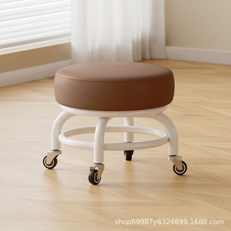Rueda universal taburete pequeño polea doméstica taburete redondo para cambiar zapatos limpiador taburete bajo con artefactos mágicos para niños pequeños taburetes silenciosos