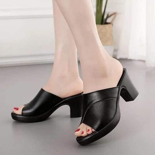 Cross-border large size summer new women's flat sandals, foreign trade annual shoes, thick heel, mother high heels, anti-tsunami, casual