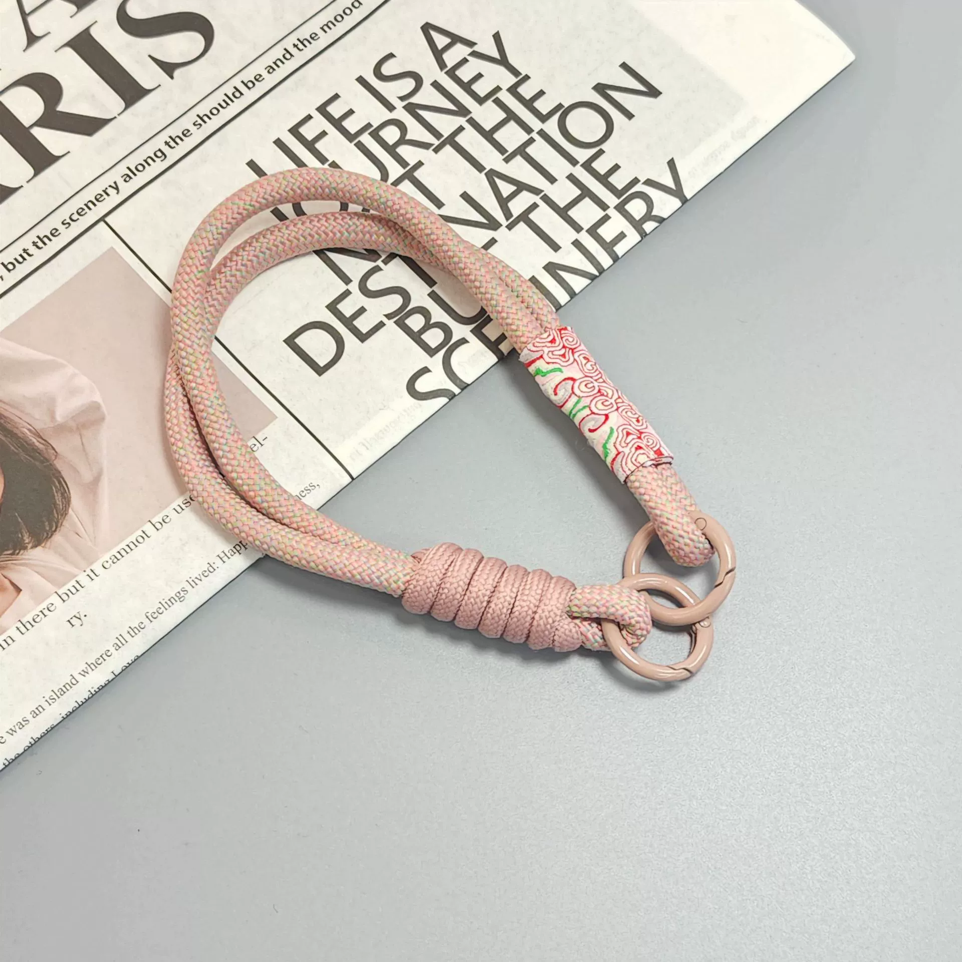 Xiangyun плетеный браслет ins прочный и прочный, анти-потерянный, портативный, чехол для мобильного телефона, универсальный шнур ювелирный шнур l веревка