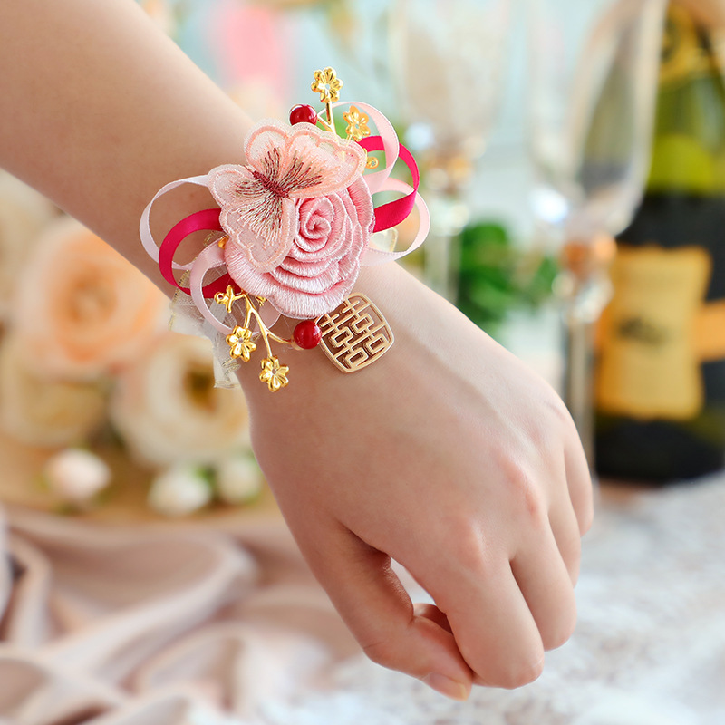 Grupo de flores de la mano de gama alta hermosa pulsera de la boda Fresca de la boda de estilo coreano muñeca flor Mori dama de honor Hermanas image 8