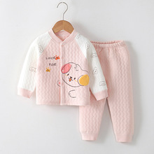 秋冬季新款婴幼儿内衣套装宝宝卡通无骨两件套儿童三层保暖打底衣