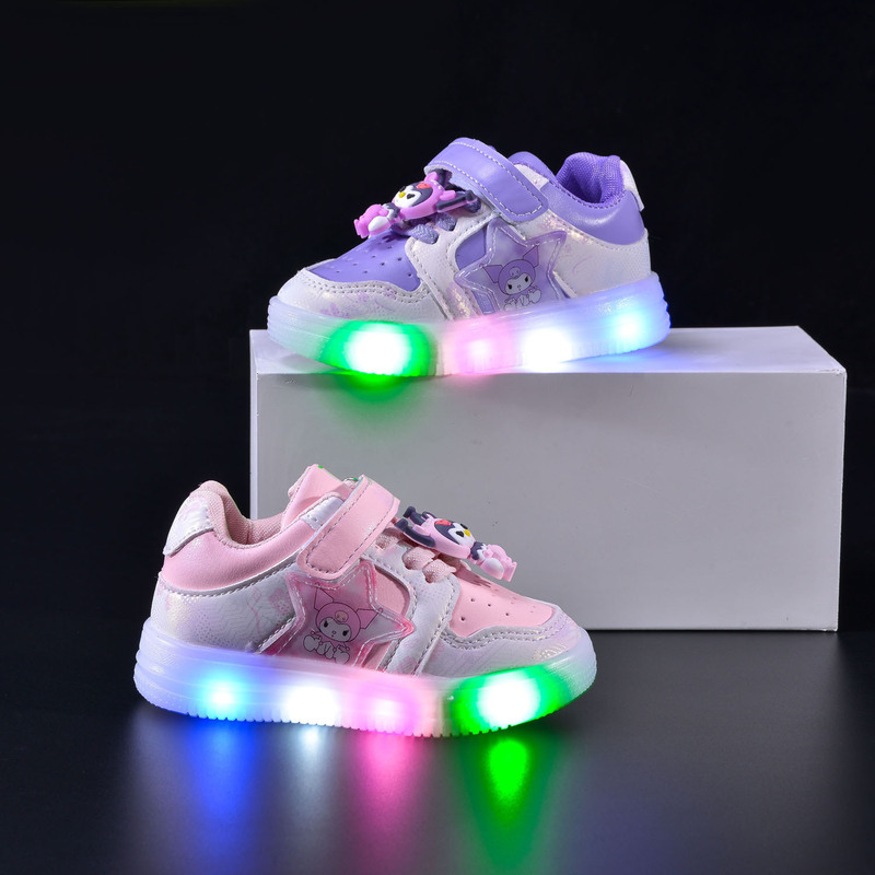 Spring and Autumn New Children's Sports Sneakers Leather Cartoon LED Luminous Girls Casual Shoes Tricolor Flash Shoes Trendy Spring and Autumn New Children's Sports Sneakers Leather Cartoon LED Luminous Girls Casual Shoes Tricolor Flash Shoes Trendy