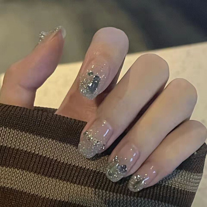 Student Manicure, Fake Nails, Wearable Nails, Flashing Finished Nail Patches, Handmade, Removable and Reusable