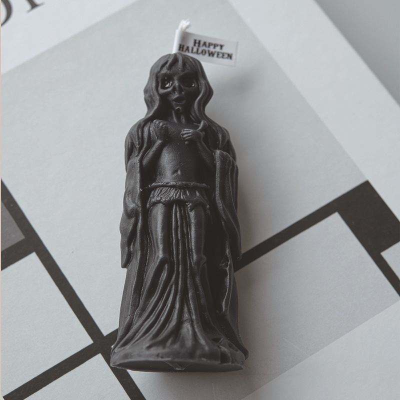 Vela de aromaterapia en forma de fantasma femenino de Halloween de venta caliente transfronteriza, recuerdos en blanco y negro, adornos decorativos explosivos al por mayor