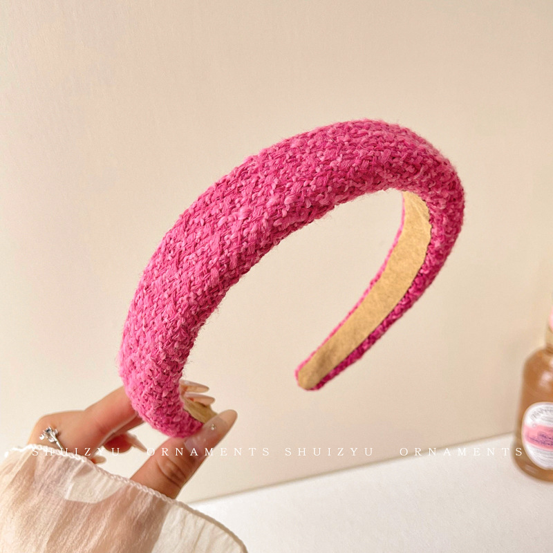 Año Nuevo para mujeres cráneo alto otoño invierno terciopelo de alta sensación cara pequeña agujero de cabello simple cabeza antideslizante universal