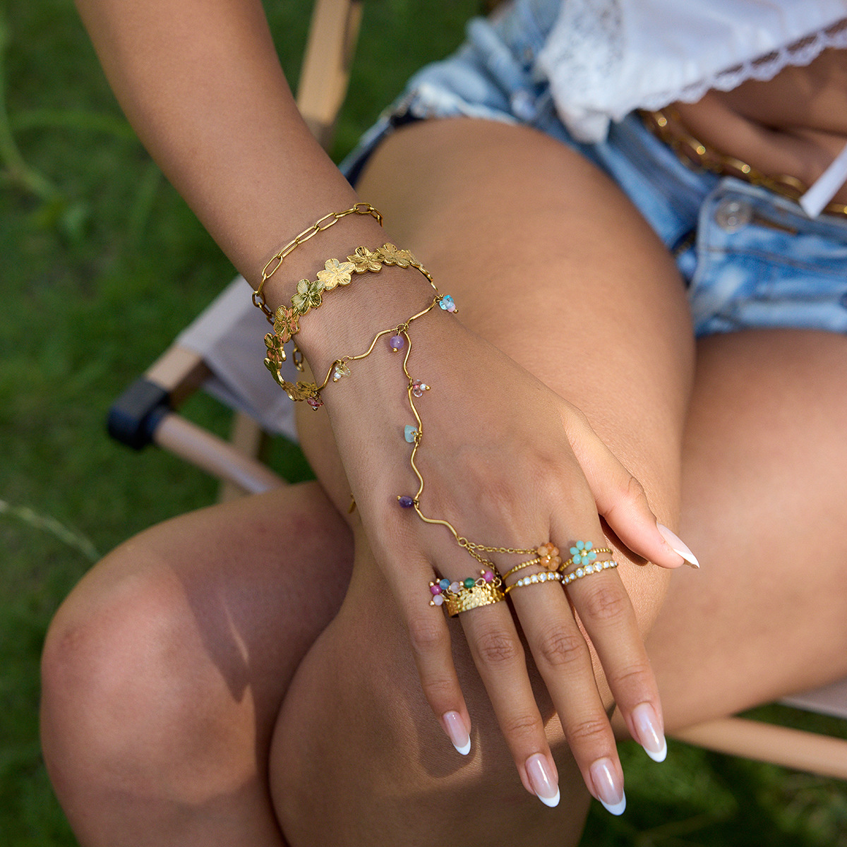Wanxing Europa y América nueva pulsera de dedo de piedra natural de color de acero inoxidable dorado de 18k apilada con joyería de lujo ligera de alta calidad