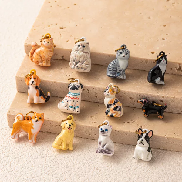 Cross-border bestseller: 316 stainless steel orange cat, Siamese cat, and golden retriever pendant, new animal series, copper with color-preserving finish, adjustable size