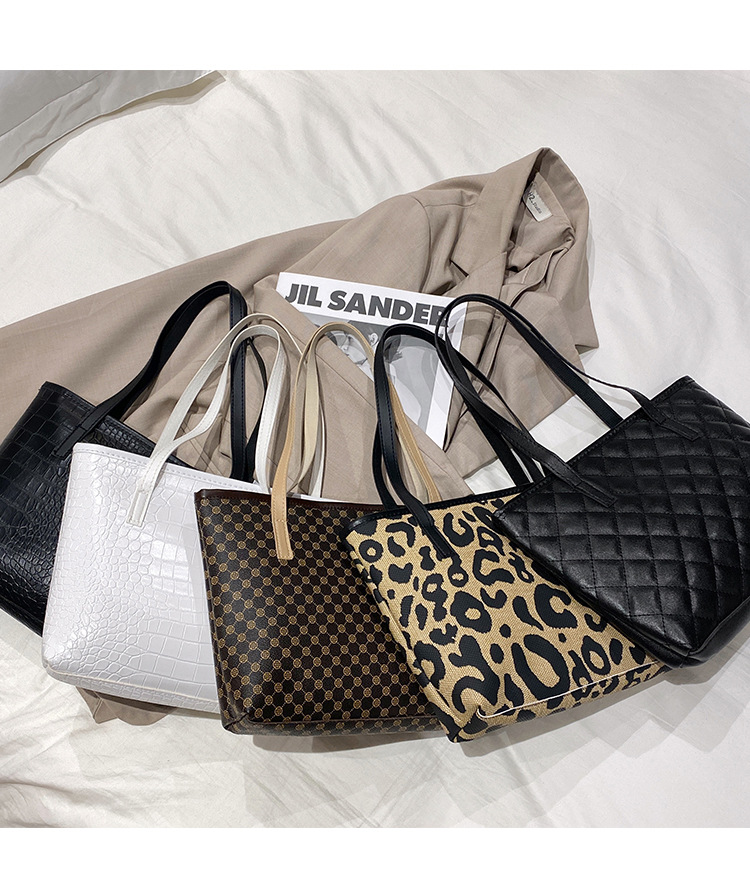 Bucket Shape Large Size Women's Large All Seasons Pu Leather Streetwear Underarm Bag