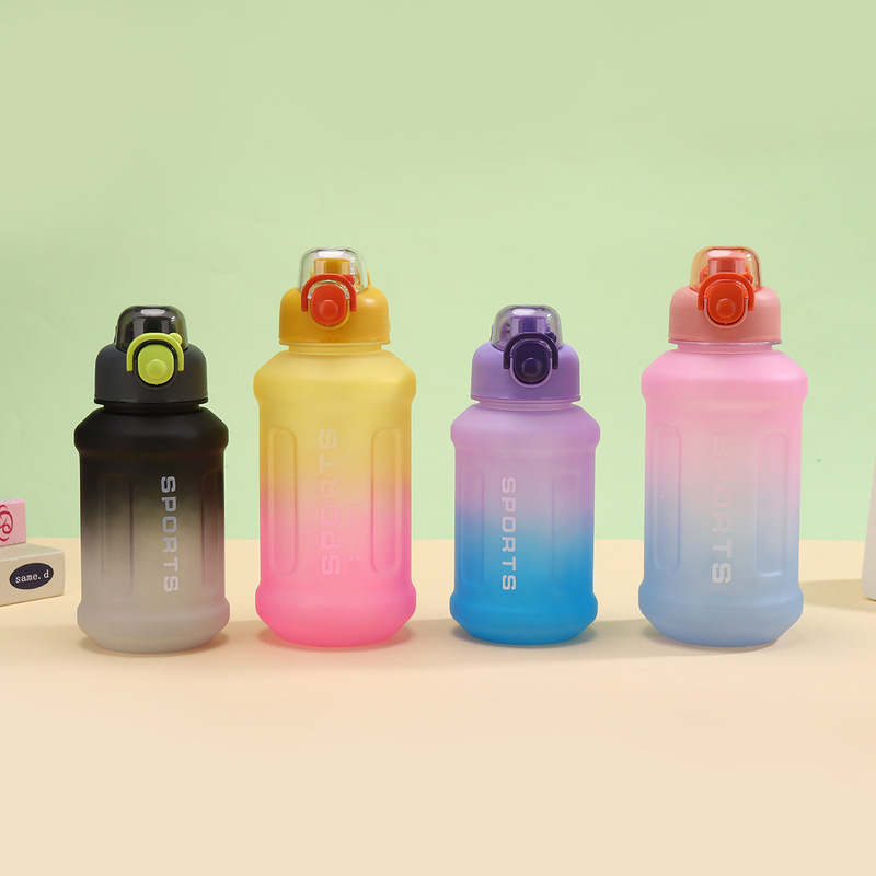 Carefully Selected Gradient Color Portable Plastic Cup for Outdoor Use, Sports Space Bottle, Large Capacity, Anti-Drop, with Straw, Ton-Ton Cup