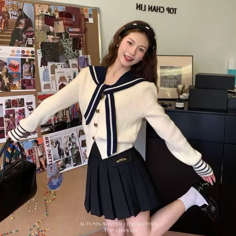 French High-End Butterfly Buckle Navy Collar Pinch Waist Sweater for Women Autumn and Winter 2025 Design Niche Knitted Cardigan French High-End Butterfly Buckle Navy Collar Pinch Waist Sweater for Women Autumn and Winter 2025 Design Niche Knitted Cardigan