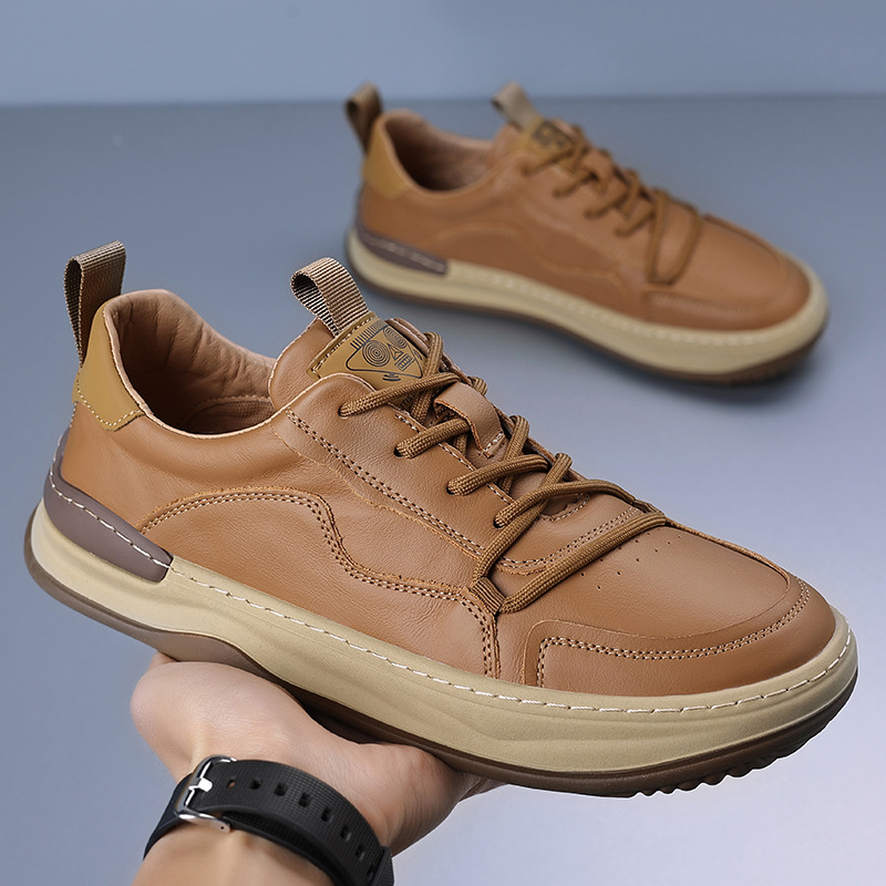 La primera capa de cuero de vaca nuevos zapatos casuales de cuero de hombre zapatos blancos de moda zapatos de payaso zapatos de hombre