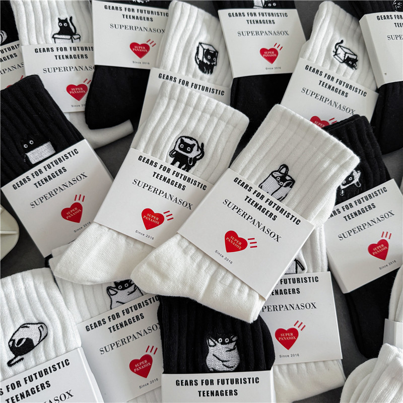 Cityboy Socks Men and Women West Coast Skateboard Ins Trendy Cartoon Cat Street Accent Black and White Socks Sports Mid-Tube