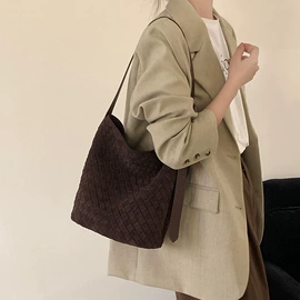 女士单肩包;女士斜挎包;女士手提包