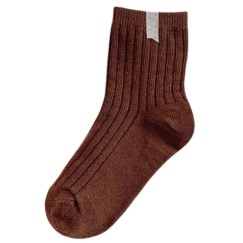 子供靴下日韓系復古色綿靴下ins潮ファッション男女靴下春秋中筒靴下卸売り