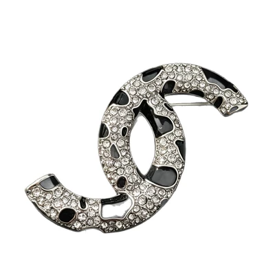 26 new models of Chanel-style black: Yaxa sancaqları