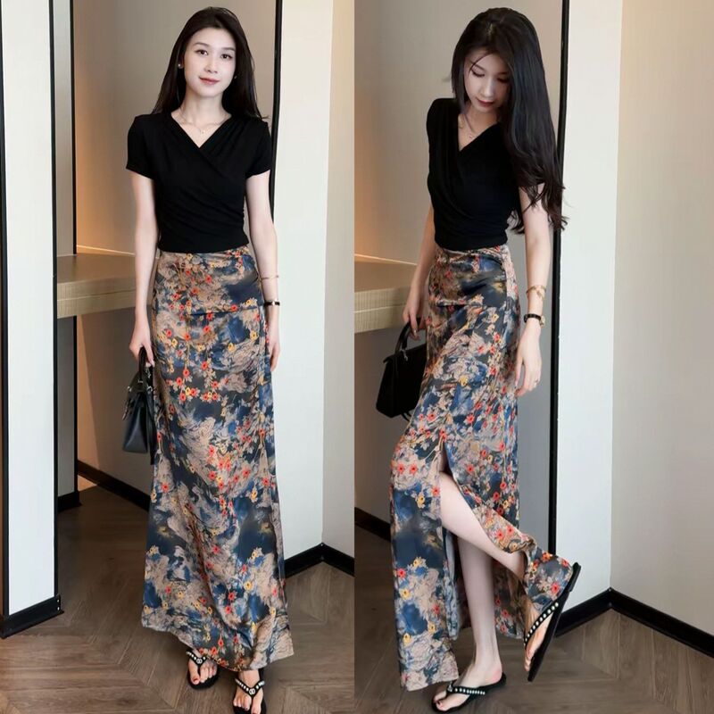 Fashionable and Stylish Women's Skirt 2026 Summer New Style Chinese Style Floral Slim Fit Slit Hip-Hugging Long Skirt