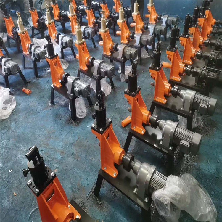 5d57325ccbc1a612294115e73868ff