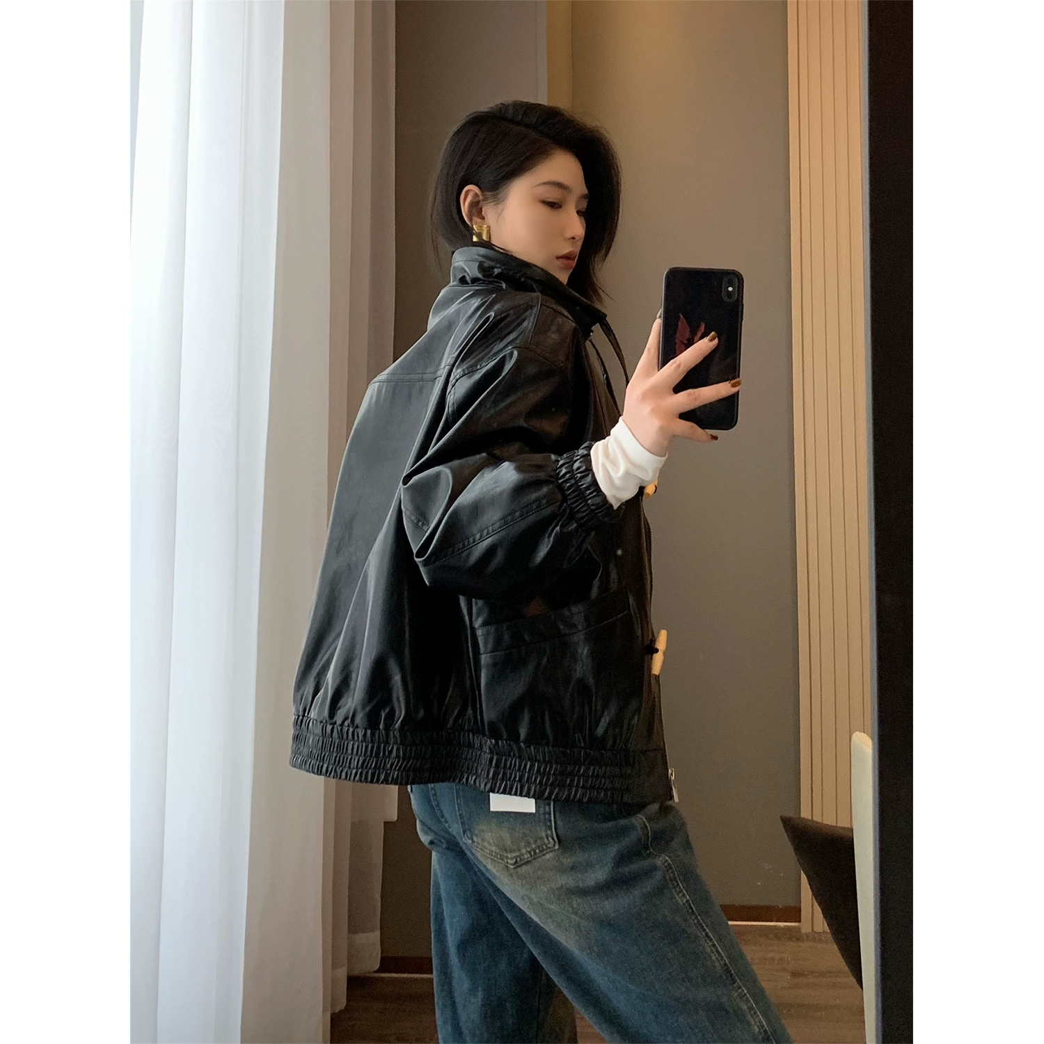Zedejiayi Nordic cool girl~Retro motorcycle style glossy horn buckle collar silhouette jacket leather jacket